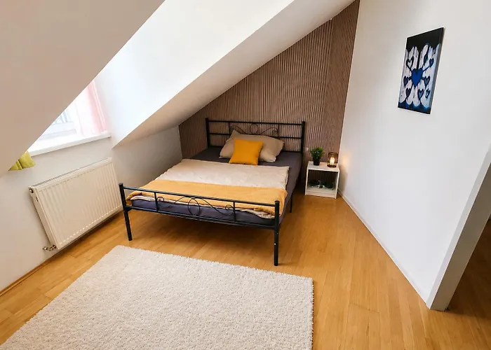 Comfortable Furnished In Shared -d Гостевой дом *