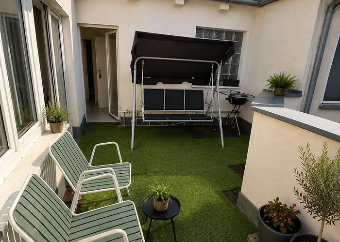 Comfortable Furnished In Shared -d Гостевой дом *